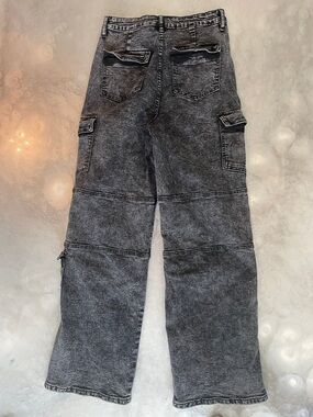 Womans Washed Black Cargo Pants - Casual Utility Style